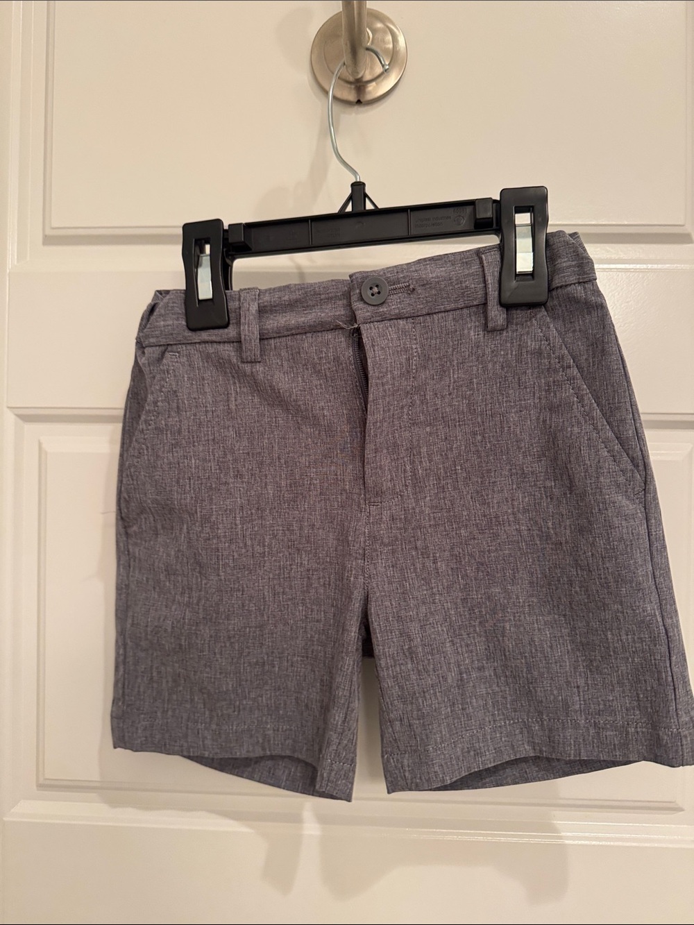 Vineyard Vines Boys’ Heathered Grey Performance Shorts